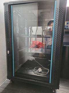 TOTEN 17U AV/Server Rack