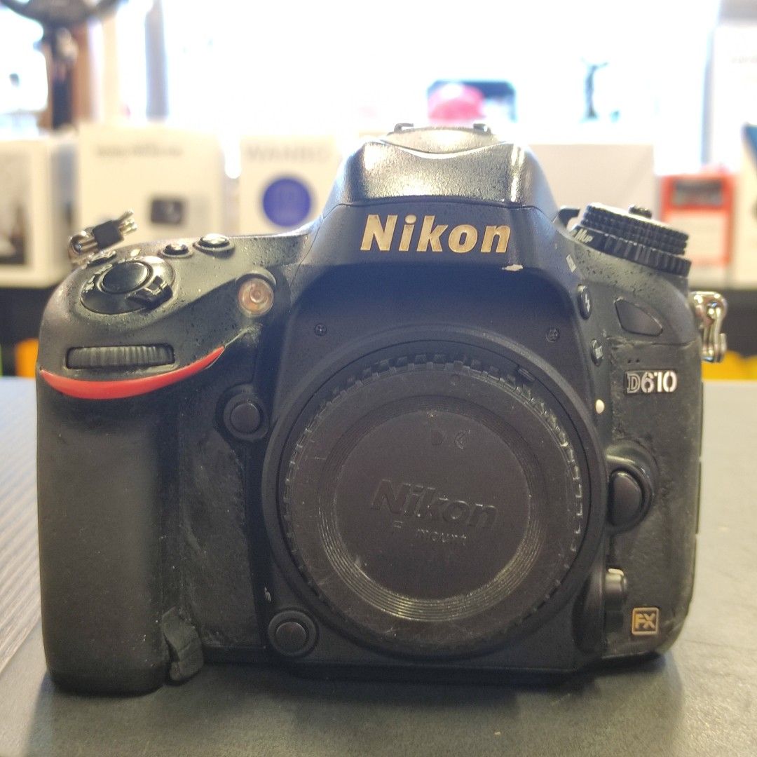 USED - NIKON D610 BODY, Photography, Cameras on Carousell