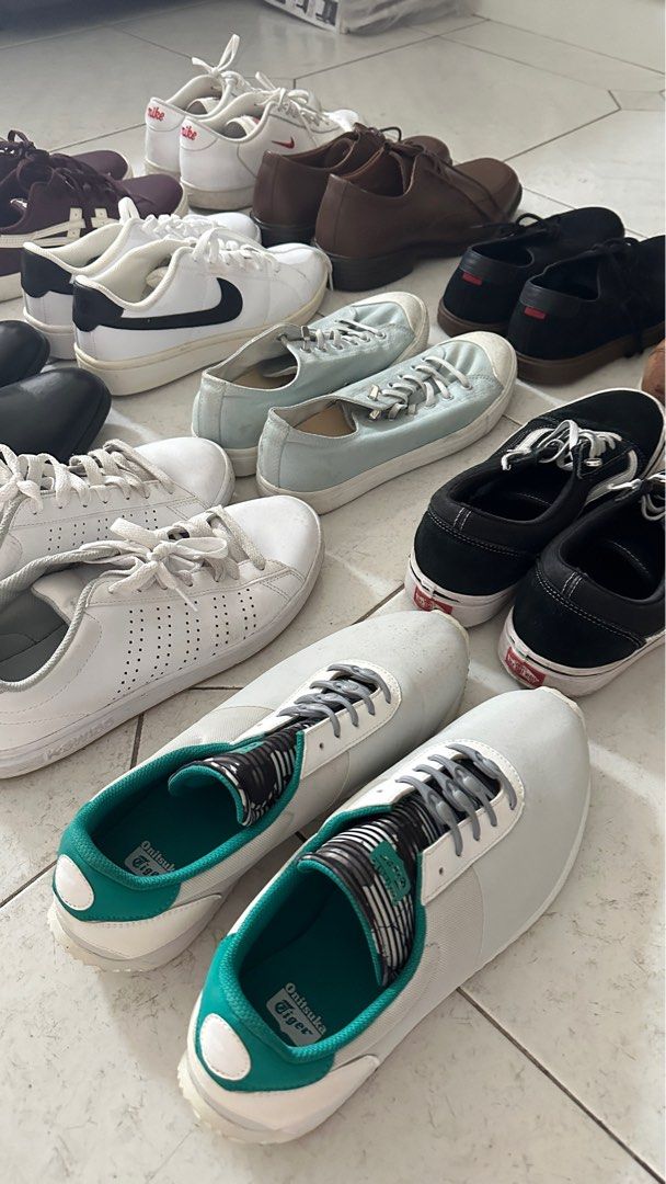 Buy used shoes best sale near me