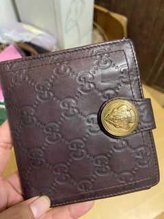 Vintage Gucci Wallet with code