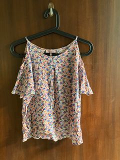 Vintage Y2K Ditsy Floral Top