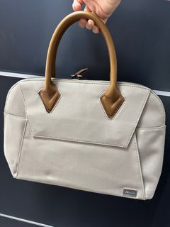 （分類：）位於 。 由 cttttt882 提交（商品編號 1255067207，圖片 1）。簡介： 。