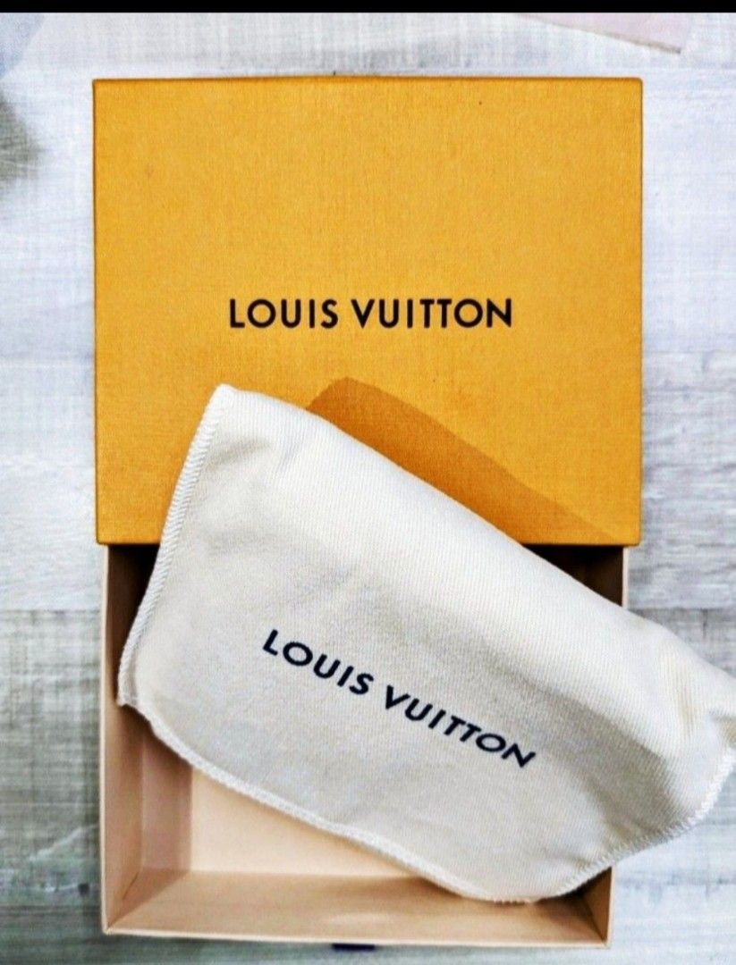 louis vuitton $400