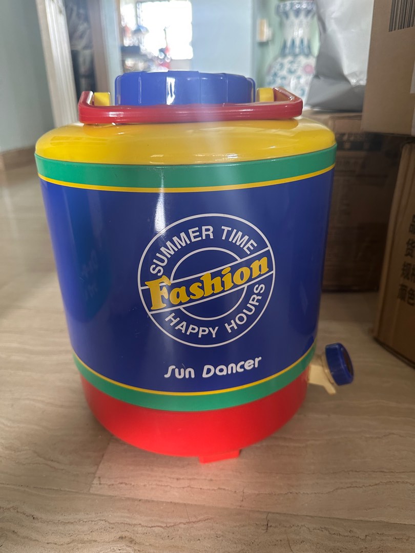 8 litres Water Jug Dispenser, Furniture & Home Living, Kitchenware