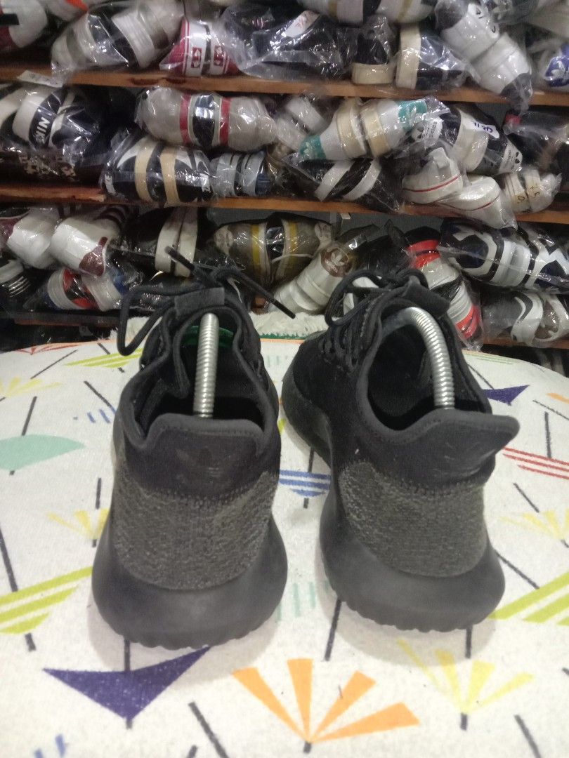 Adidas tubular store black uk