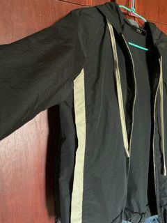 工裝拉鍊條紋運動外套 防風防潑水  運動可穿便宜賣 棒球外套 上衣 夾克