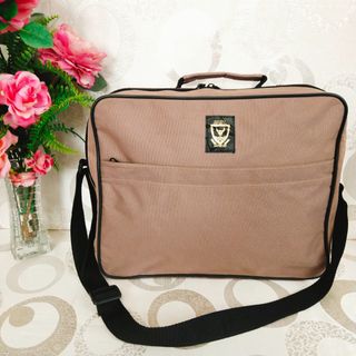 (Category: ) located in . Submitted by sakura_japan_surplus (Listing ID 1255161486, Image 1). Description: .