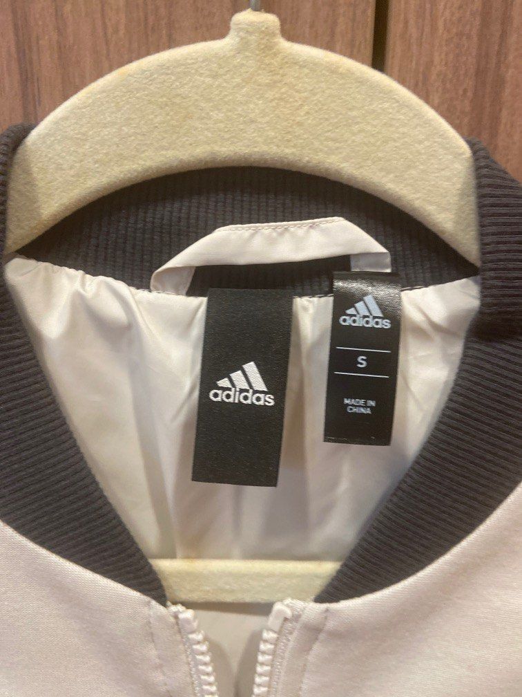 Adidas jacke hotsell made in china
