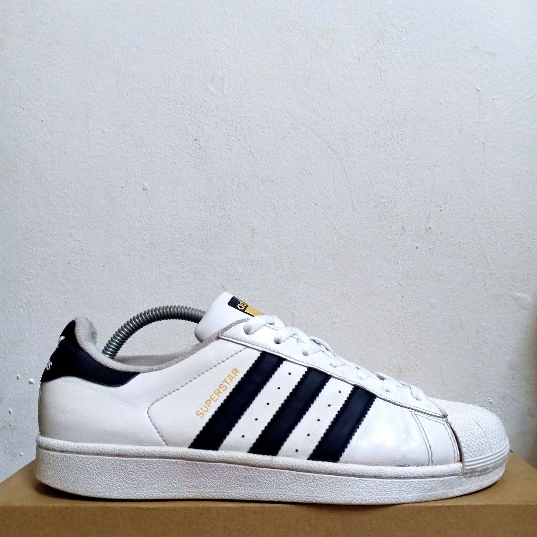 Adidas superstar black outlet 2016