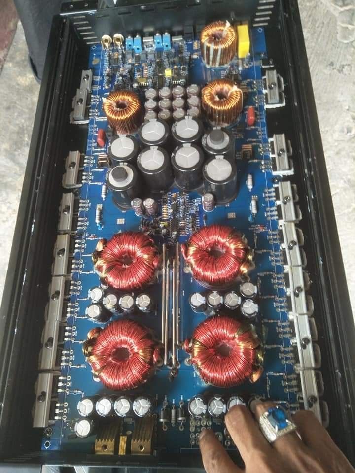 Agako class d monoblock competition AK6500DL, Audio, Soundbars