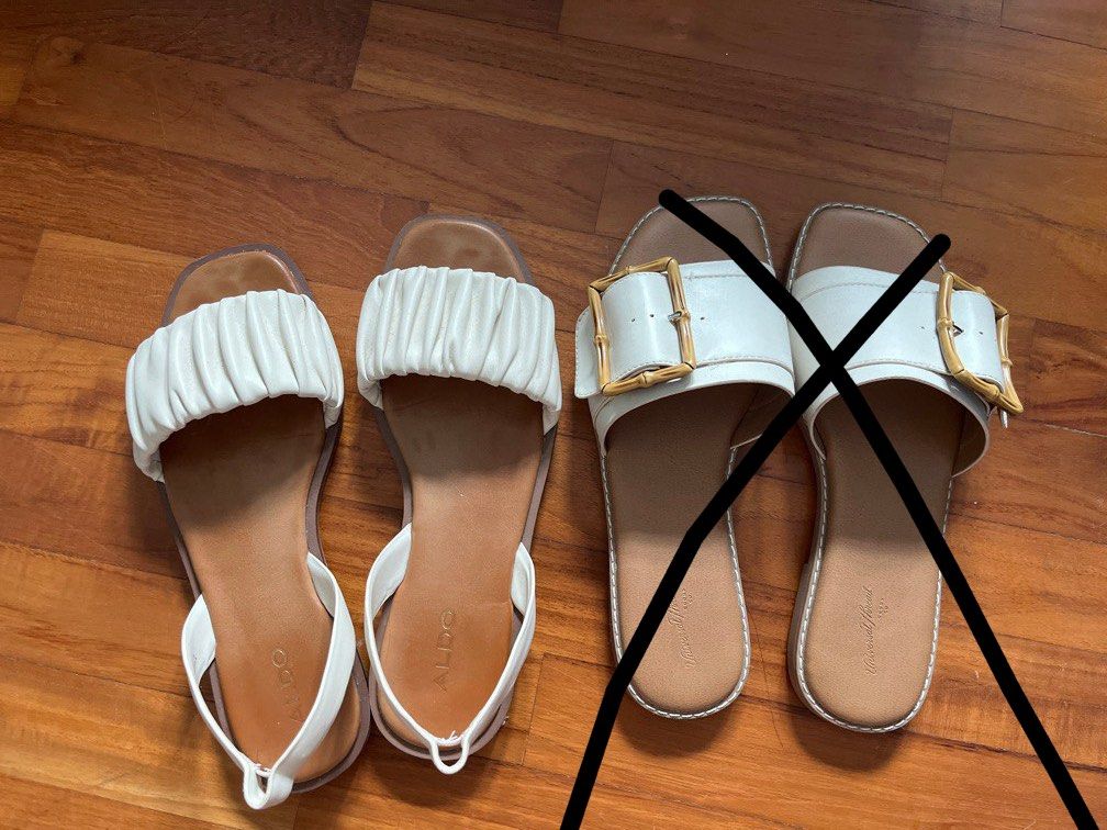 Aldo white top slippers