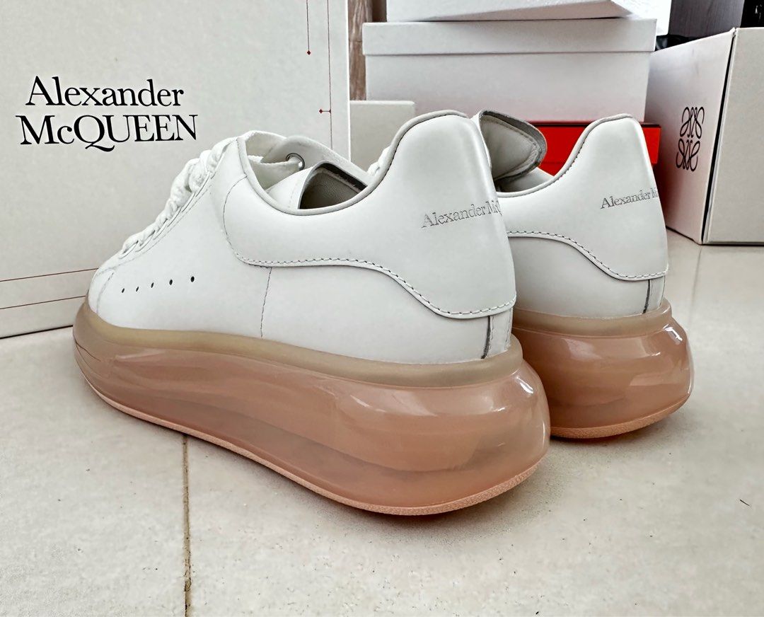 Alexander McQueen Men Shoe Fashion Women Mens Leather Lace Up Platform  Oversized Sole Sneakers White Black Casual Shoes 35 46 K6d4# From  Ojklncxvshoes, $127.47 | DHgate.Com