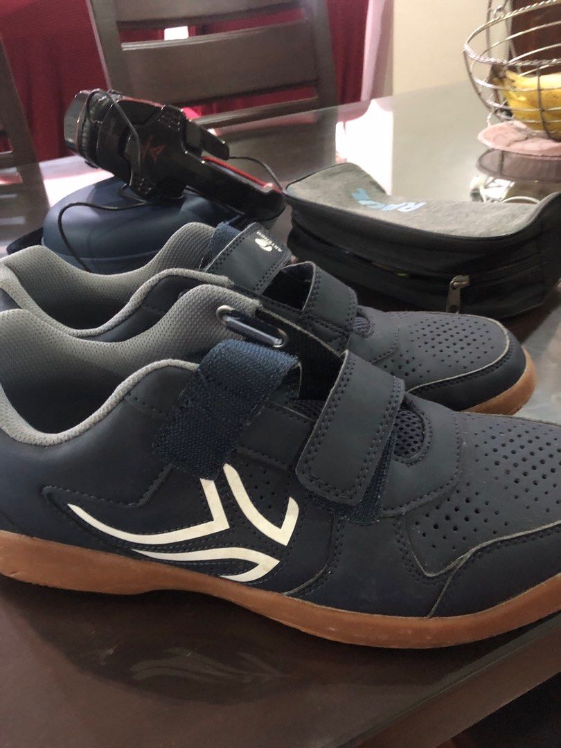 Artengo discount squash shoes