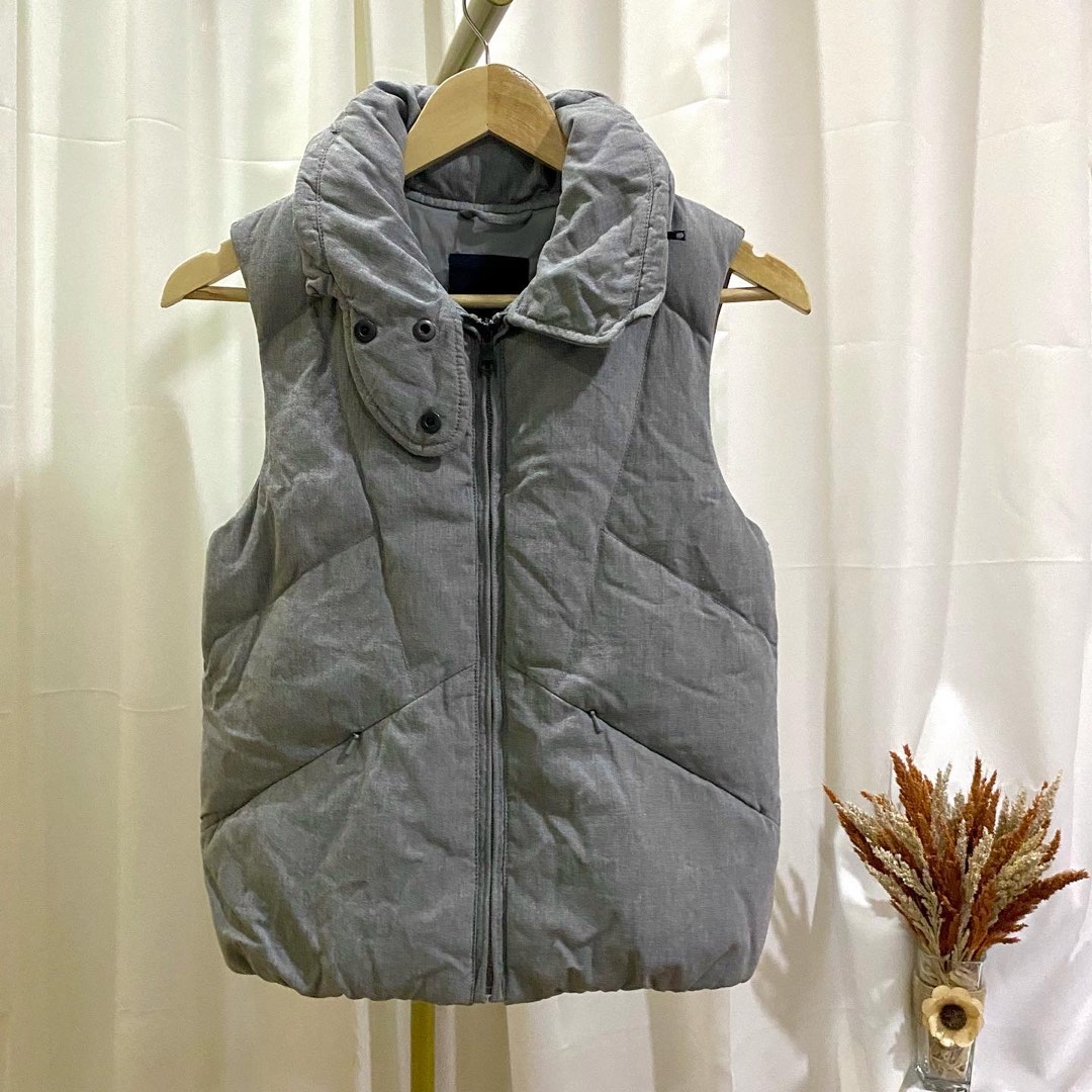 Authentic Giordano puffer vest (light gray - medium), Women's Fashion ...