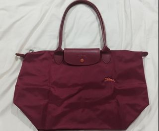 (Category: ) located in . Submitted by nikkadizon (Listing ID 1255160154, Image 1). Description: .