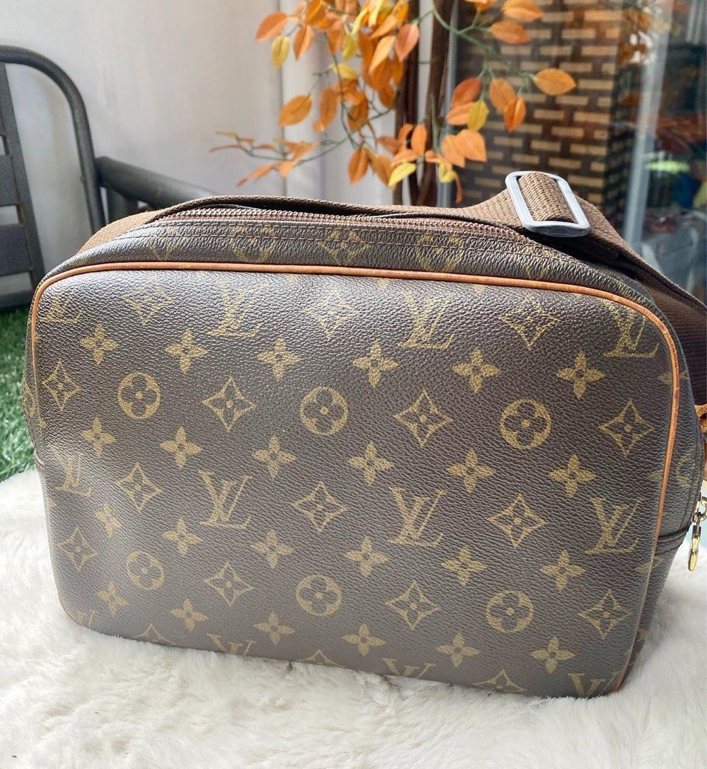 SALE!!! Authentic Louis Vuitton LV reporter monogram pm sling bag unisex,  Luxury, Bags & Wallets on Carousell