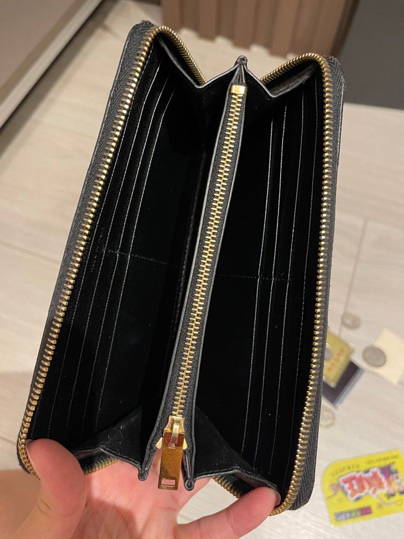 Authentic YSL Zipper Around Wallet, Luxury, Bags & Wallets on Carousell