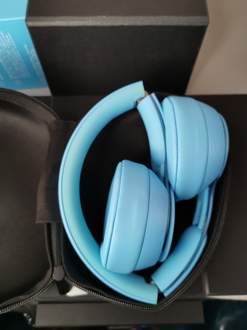 Beats Solo Pro Wireless Headphones Audio Headphones Headsets