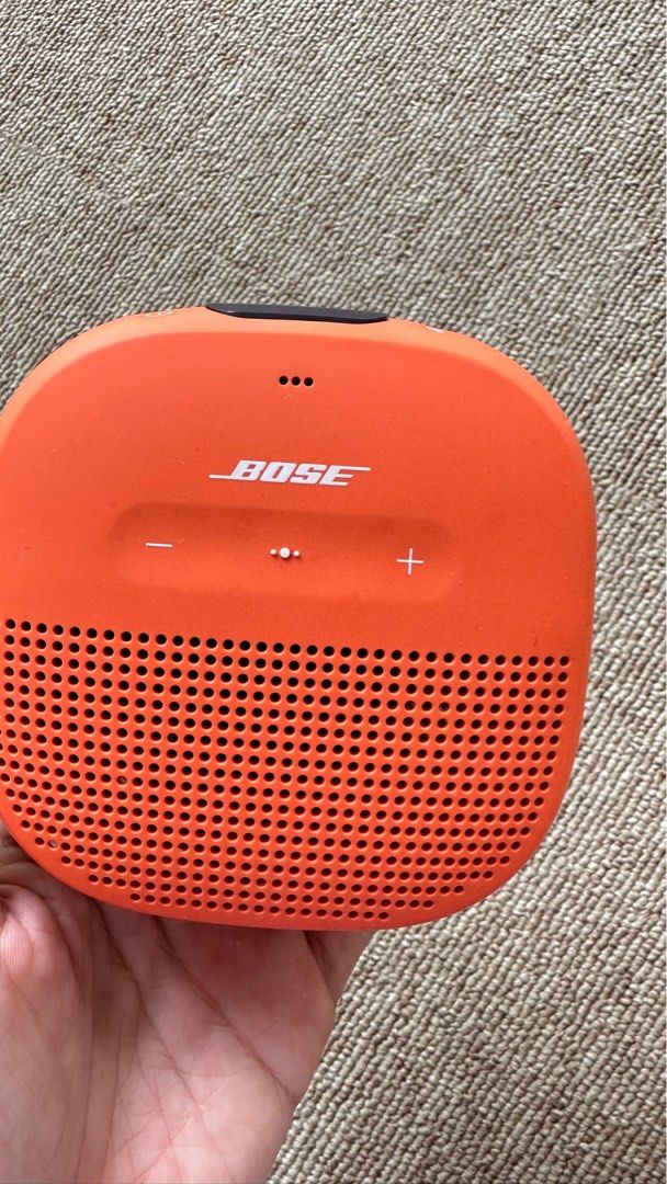 BOSE micro speakers (orange) unit only ✨ (Category: Portable Music Players) located in Marikina City. Submitted by vintagebackyard (Listing ID 1255028966, Image 2). Description: .