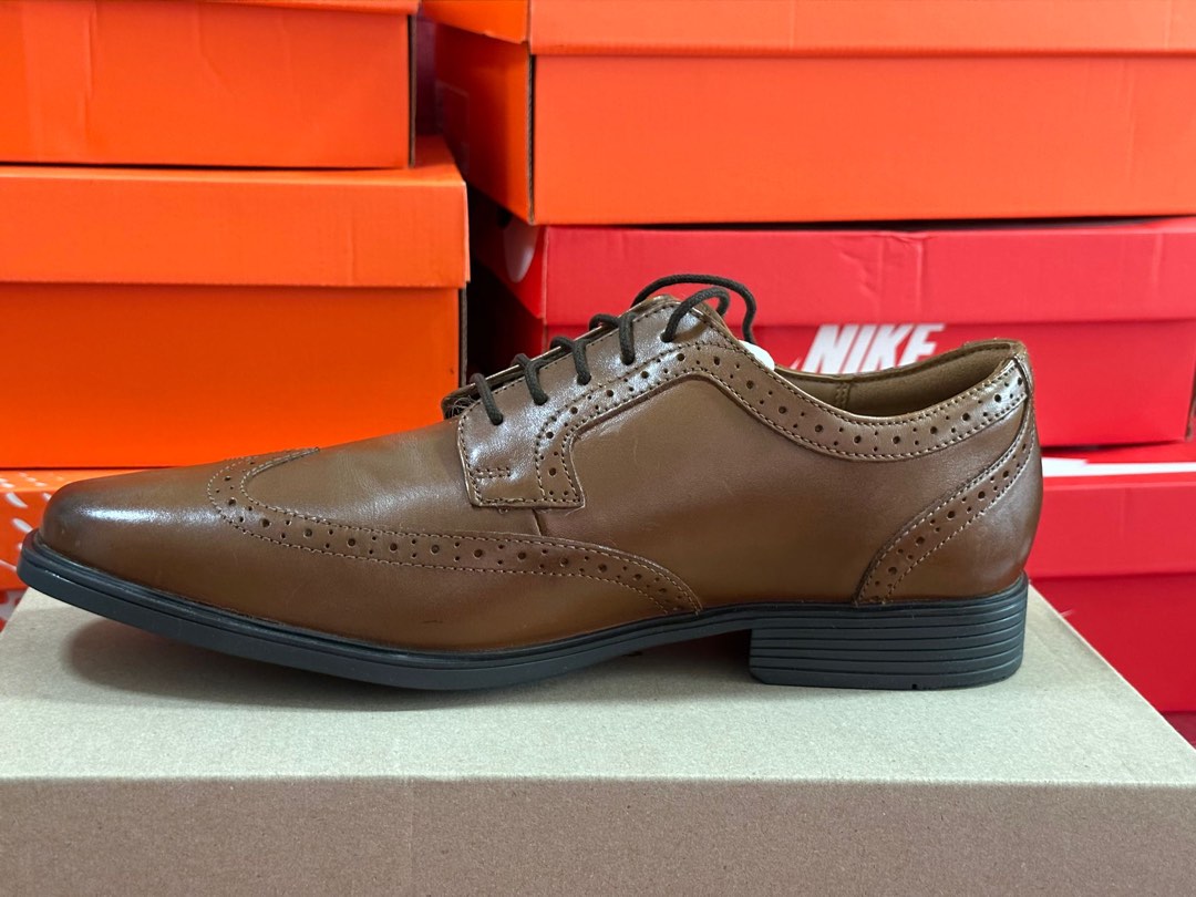 Clarks men's best sale tilden wing oxford
