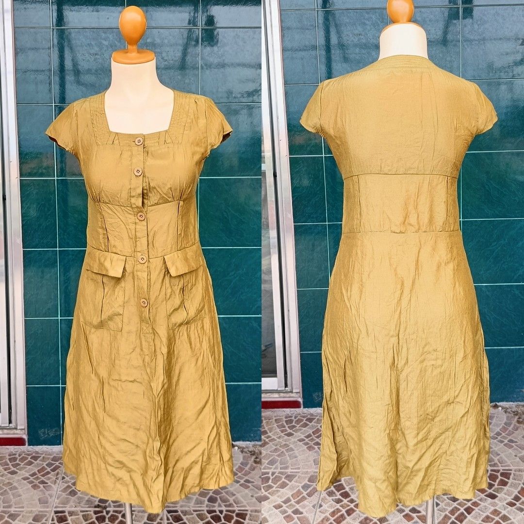 brown small to med half buttons down dress Women s Fashion