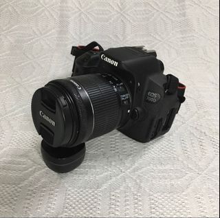 Canon EOS 700D DSLR