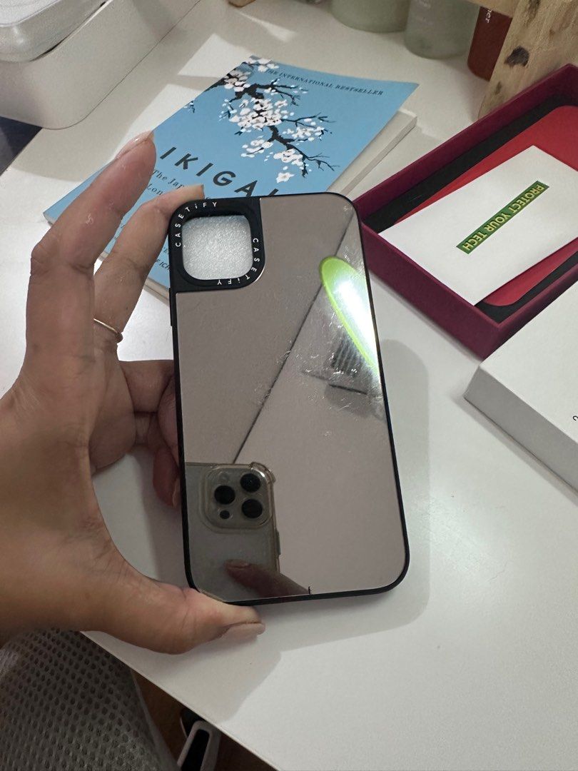 Casetify for Iphone 11 (like new) (Category: Cases & Sleeves) located in Bacoor. Submitted by coco_manuel (Listing ID 1255097178, Image 3). Description: Rfs: upgraded.