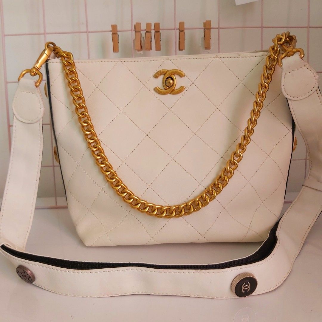 CHANEL BUTTON UP HOBO BAG, Luxury, Bags & Wallets on Carousell