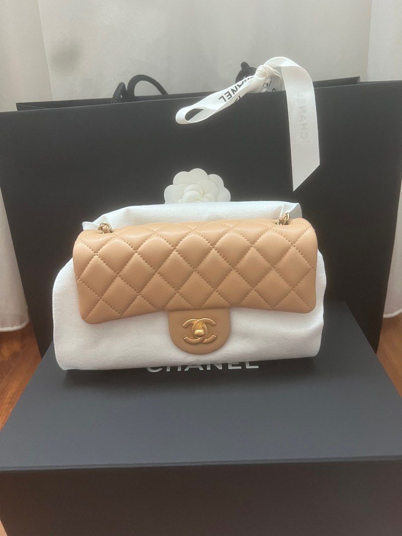 Chanel 23k Classic Mini Flap Pearl Crush