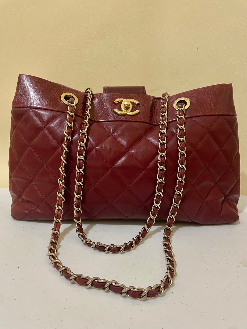 Chanel Calfskin Quilted Medium Soft Elegance Tote Bag, Luxury, Bags &  Wallets on Carousell