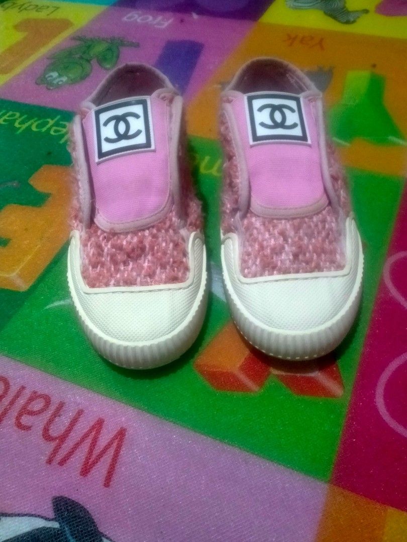 Chanel hotsell girl shoes