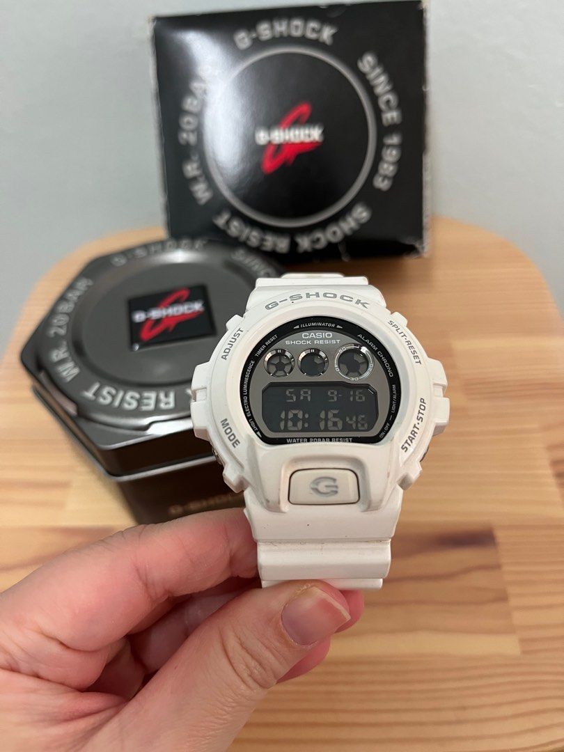 G shock sales 3230 white