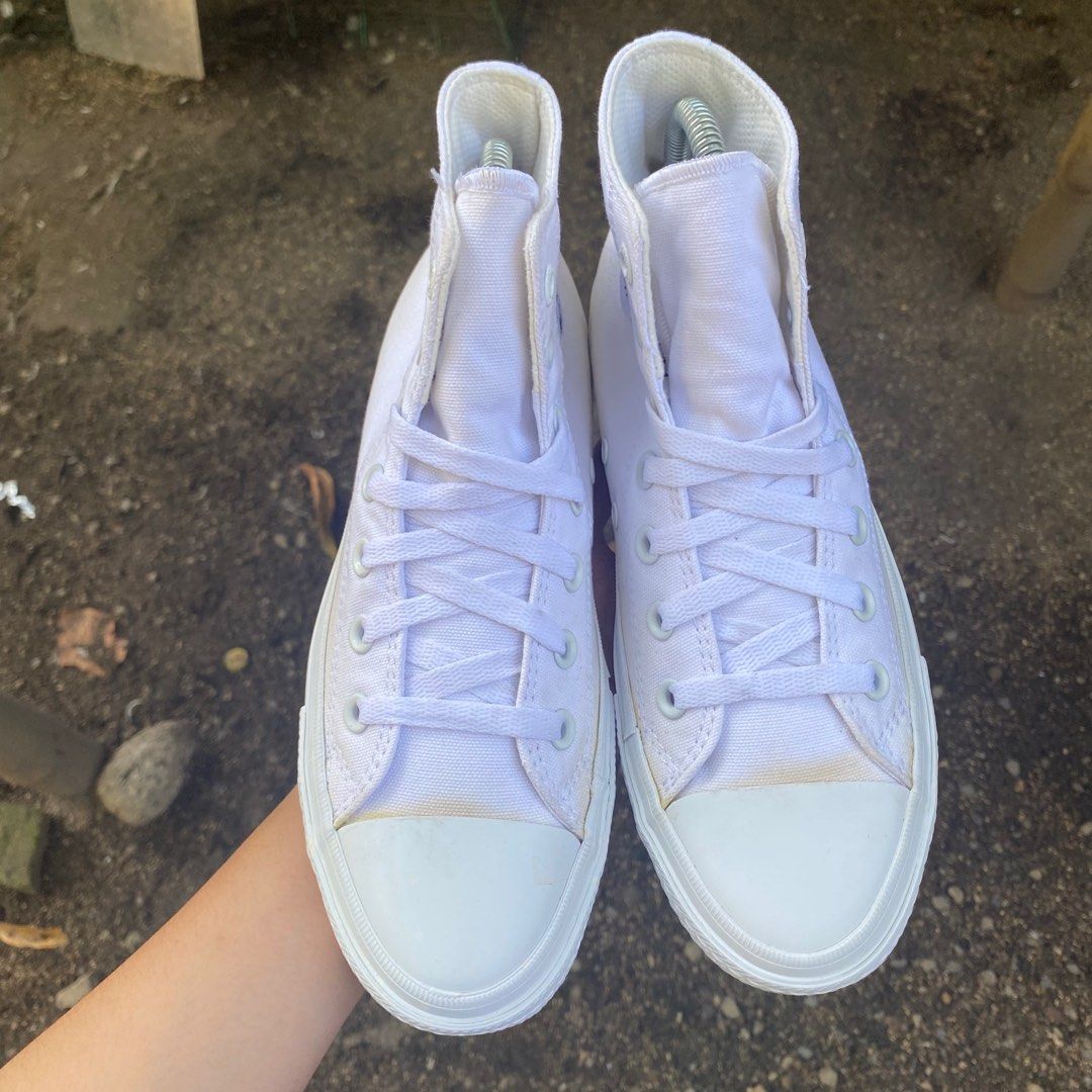 CONVERSE CHUCK TAYLOR II, Women's Fashion, Footwear, Sneakers on Carousell