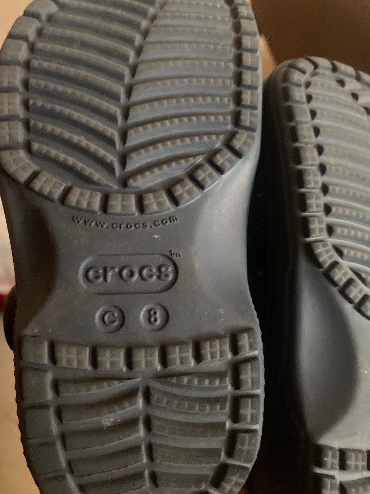 C8 size in crocs hotsell