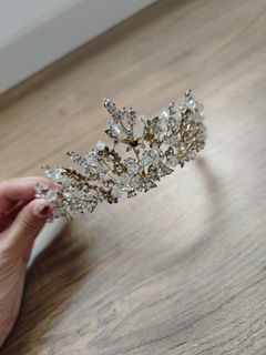 Crown hair accessories