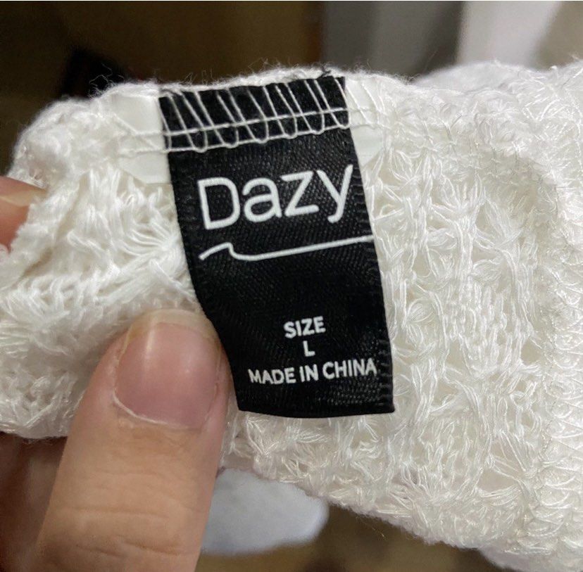 DAZY pointelle knit open front crop cardigan (Category: Coats, Jackets and Outerwear) located in Bulacan. Submitted by cleo_preloved (Listing ID 1255054079, Image 3). Description: .