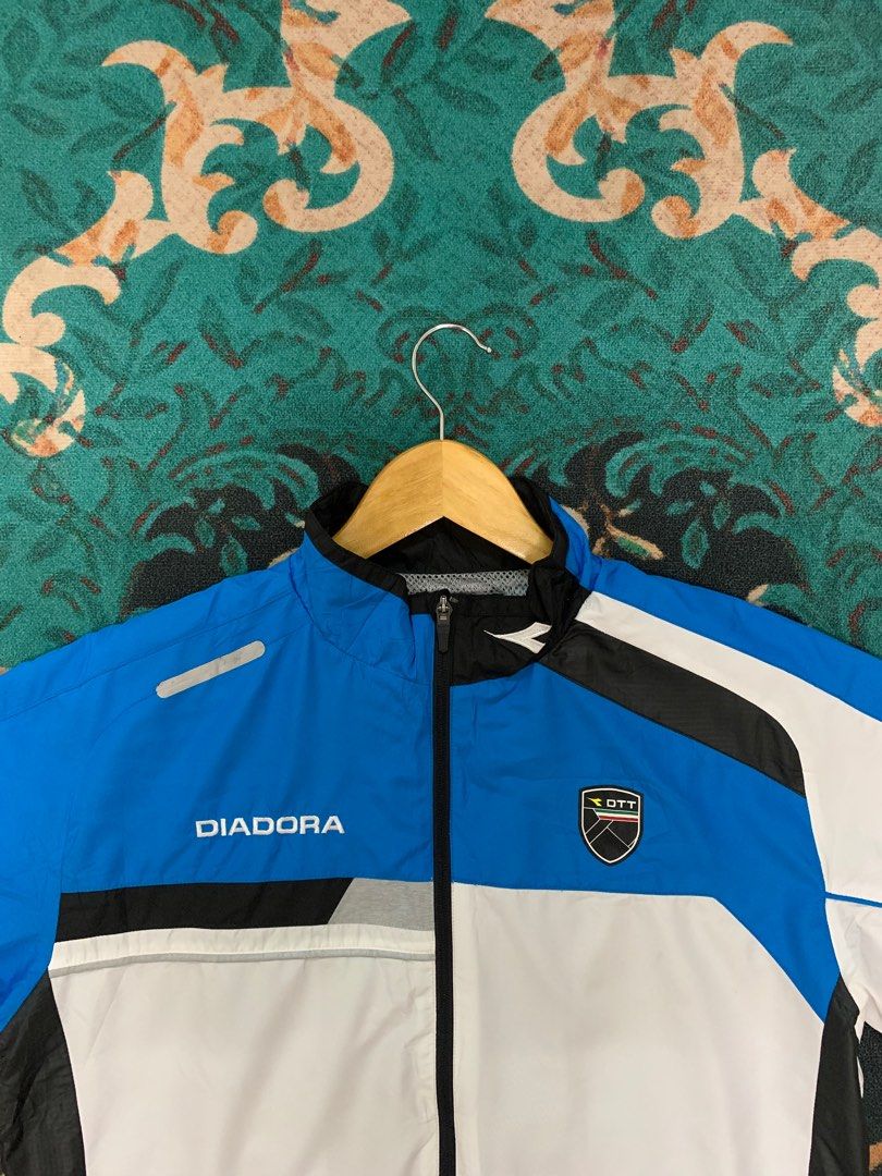 DIADORA WINDBREAKER