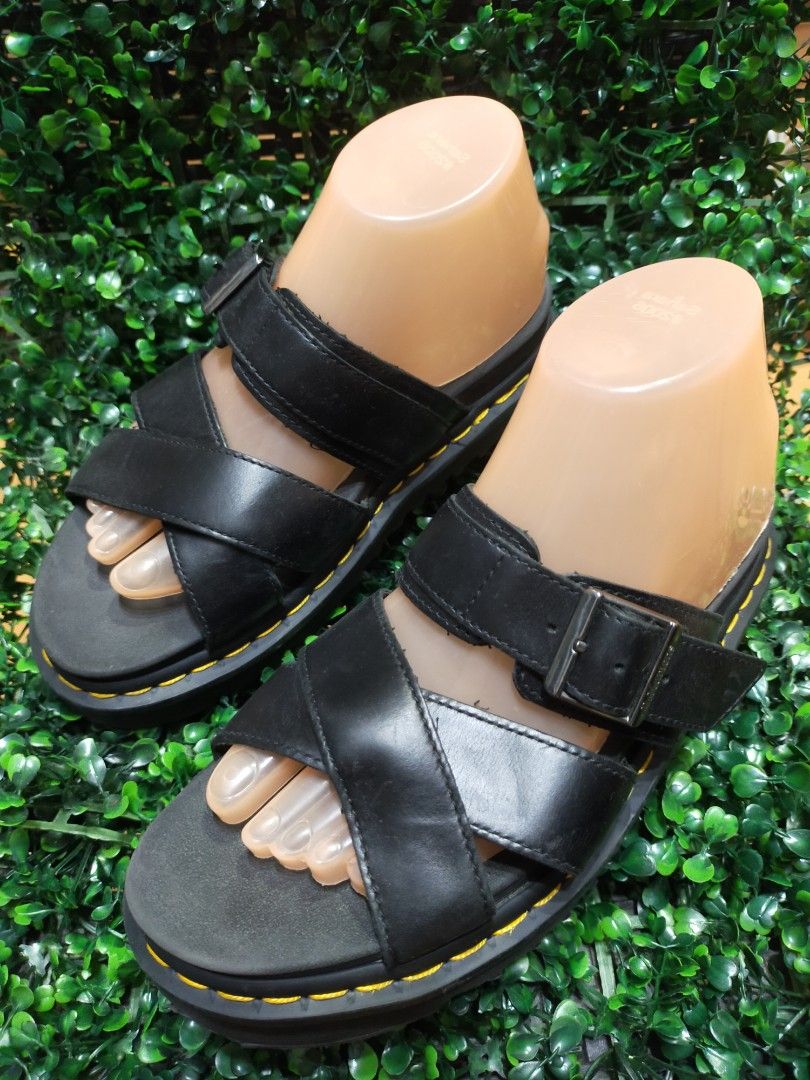 Dr marten online ryker