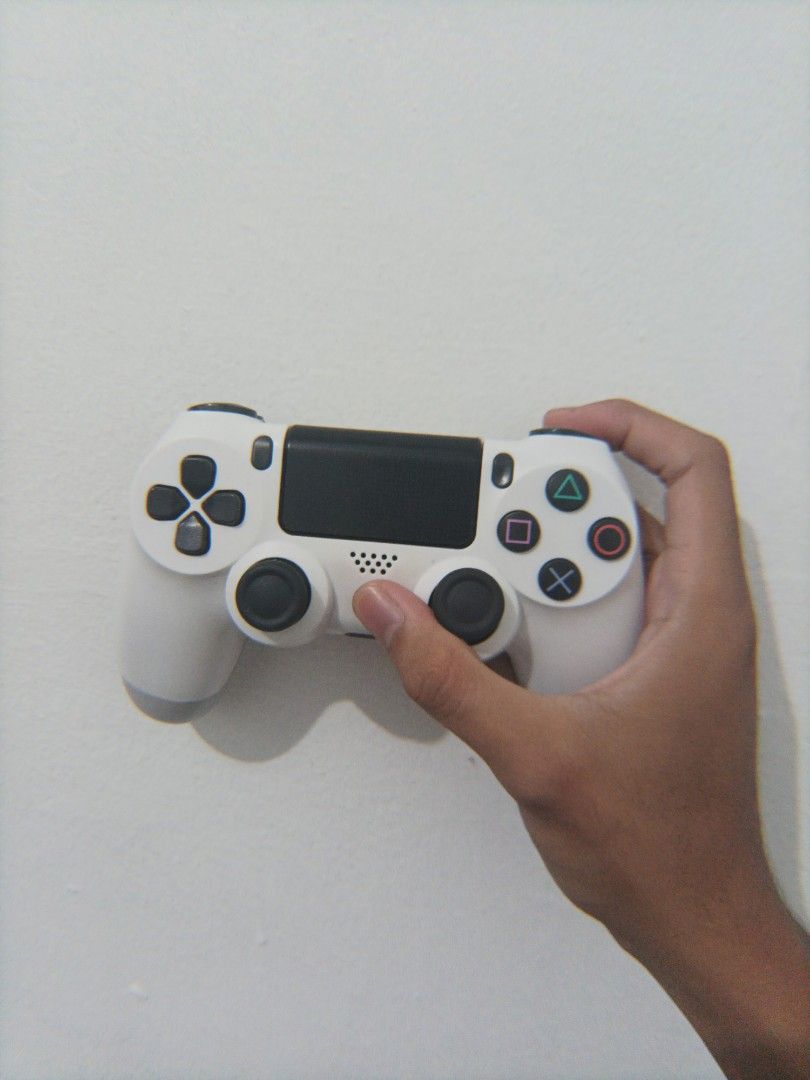 Ds PS4 controller Mobile Phones Gadgets Mobile Gadget