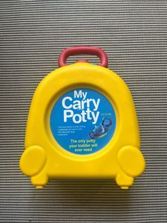 EUC / like new My Carry Potty toddler travel lock potty
