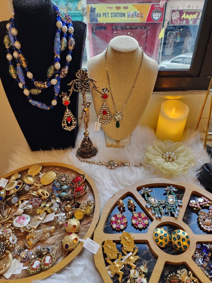 EU US PRELOVED VINTAGE JEWELRIES