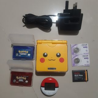 Gameboy with pokemon games
