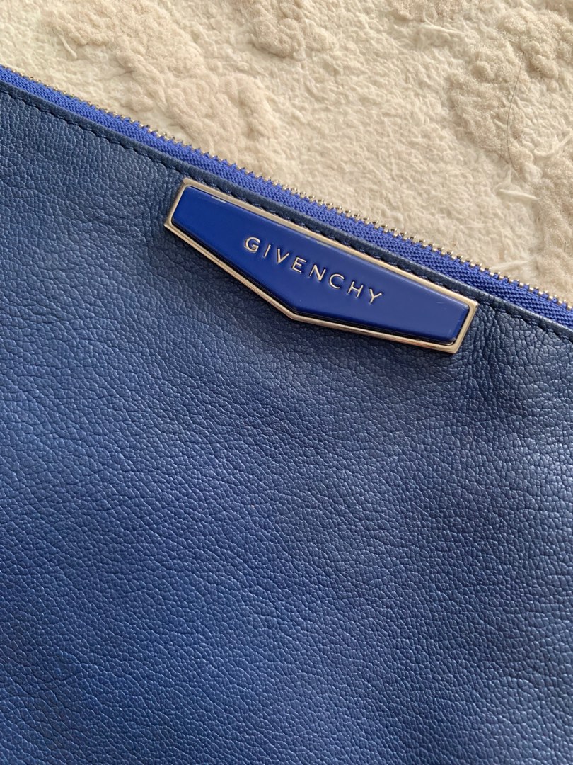Givenchy Black Clutch Bags main image 1