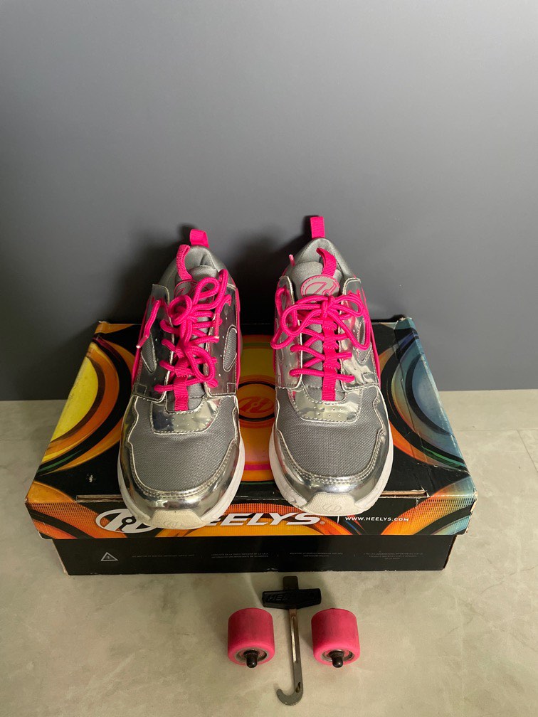 Heelys shoe with wheels, Babies & Kids, Babies & Kids Fashion on Carousell
