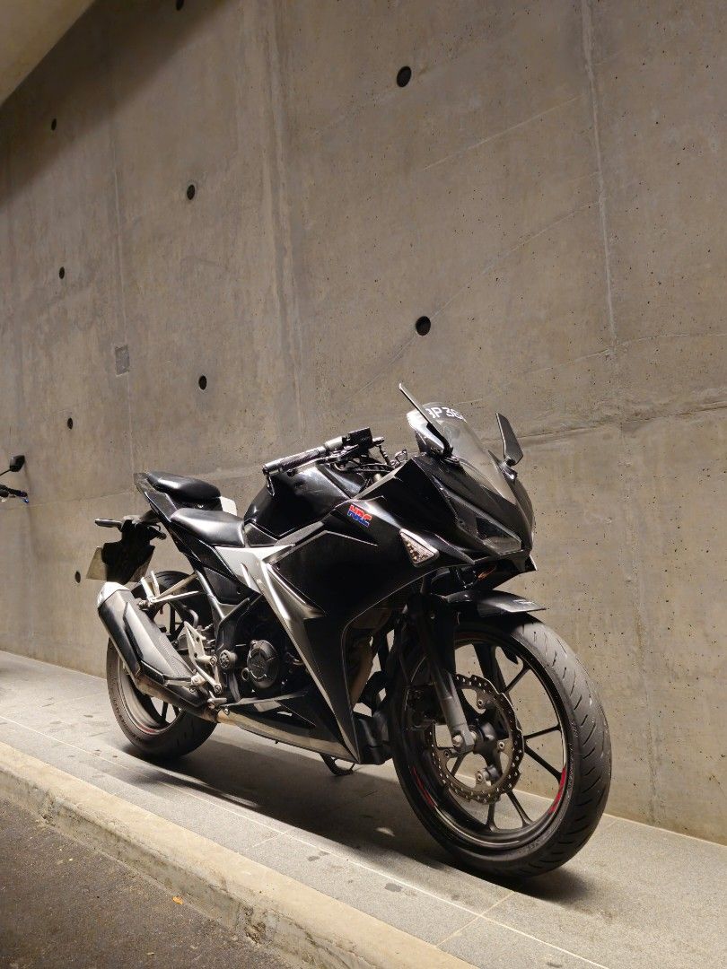 Honda CBR150R V3 Motorcycles Motorcycles for Sale Class 2B on Carousell