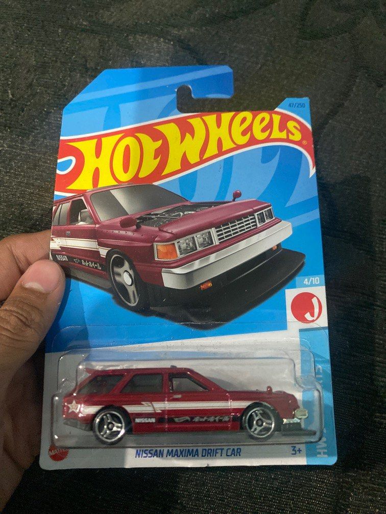 Hotwheels Nissan Maxima, Hobbies & Toys, Toys & Games on Carousell