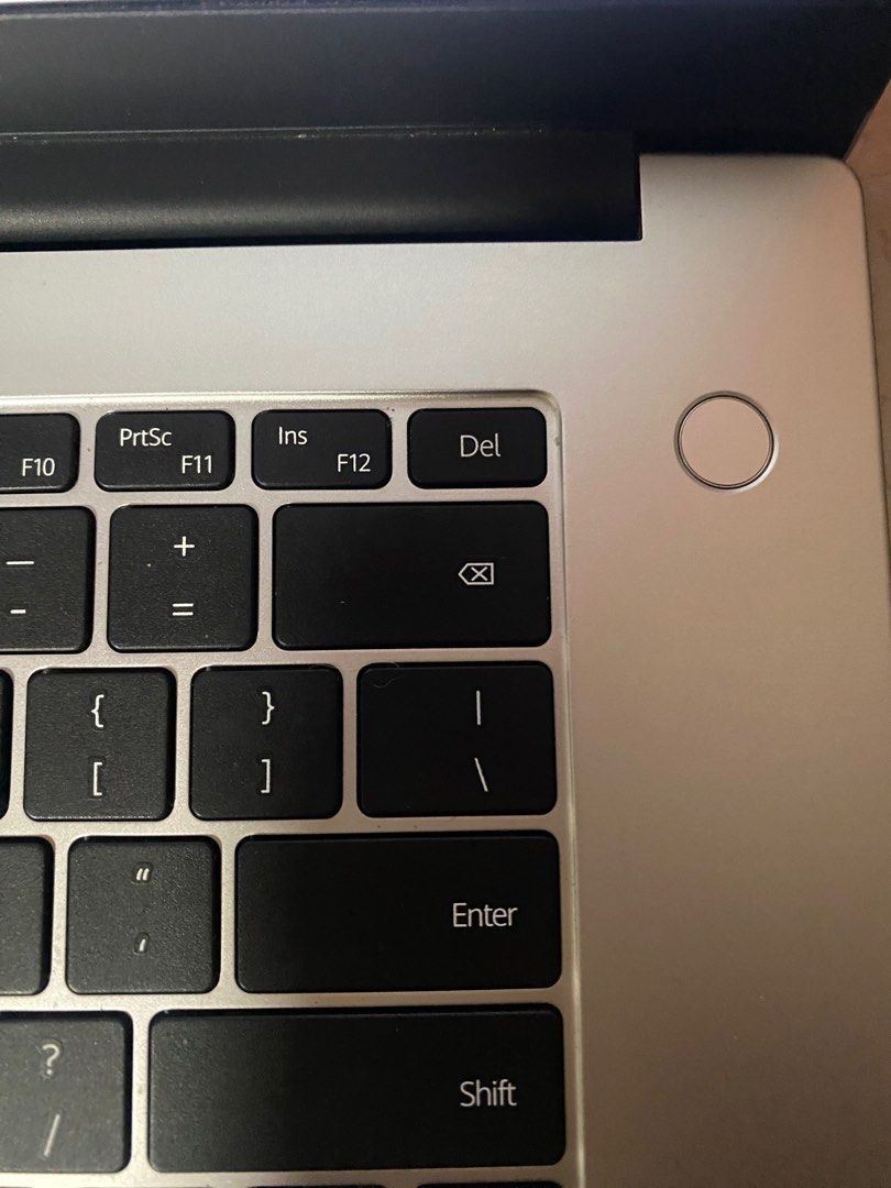 Huawei Matebook D15 (Category: Laptops & Notebooks) located in Quezon City. Submitted by jayzz1 (Listing ID 1255191276, Image 3). Description: For sale: Huawei Matebook D15 - 2 year old (purchased last June 2022) - specs on pic - ₱36,000 original price - willing to swap sa macbook willing to add cash - NO FLAWS/ SUPER KINIS - With laptop bag/ charger selling for ₱25,000 or swap sa macbook.