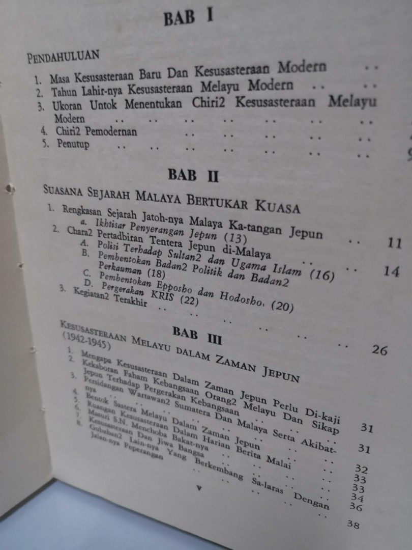Ikhtisar Sejarah Pergerakan Dan Kesusasteraan Melayu Modern Drs Li Chuan Si Vintage 0418