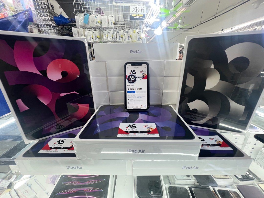 iPad Pro Brandnew Sealed (Category: iPad) located in San Juan City. Submitted by abss_shop_ph (Listing ID 1255095822, Image 1). Description: ‼️iPad new Pricelist‼️ iPad pro 11” M2 Chips wifi 128gb ₱43,890 256gb ₱49,890 256gb ₱58,490 wifi+cellular iPad pro 12.9”M2 chips Wifi 256gb ₱62,390 128gb ₱59,390 (wifi+cellular ) 256gb ₱63,900 (wifi+cellular) 512gb ₱73,900 (wifi+cellular ) 1tb ₱109,390 (wifi+cellular) iPad 9th gen 64gb ₱17,490 256gb ₱24,790 