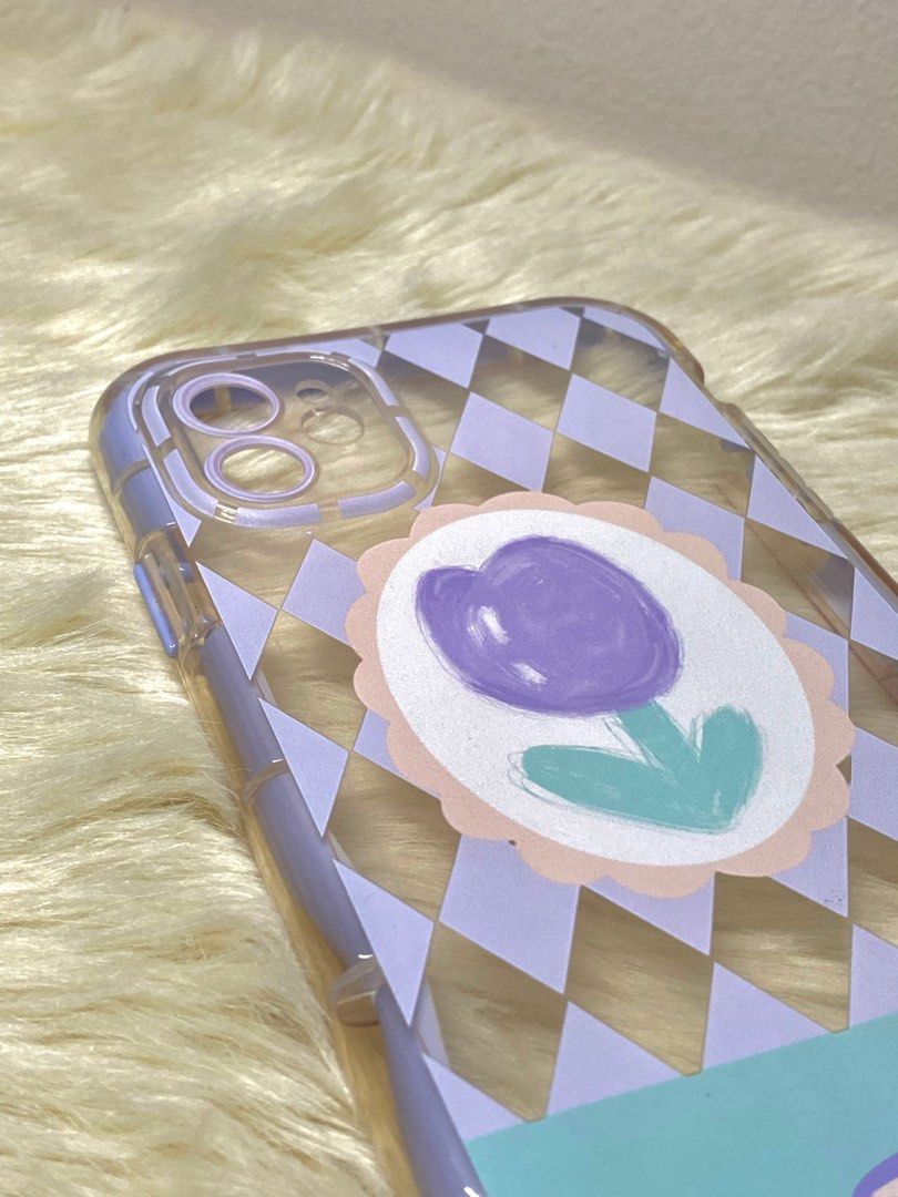 Iphone 11 Bundle Case (Category: Cases & Sleeves) located in Pateros City. Submitted by kykyyyy_ (Listing ID 1255071529, Image 3). Description: .